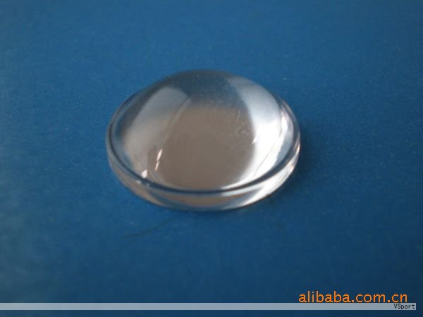 机器视觉系统通常由图像获取、图像处理与分析、输出显示三大环节组成，其中图像获取是系统的核心。获取阶段由光源、镜头、相机三要素共同构成。