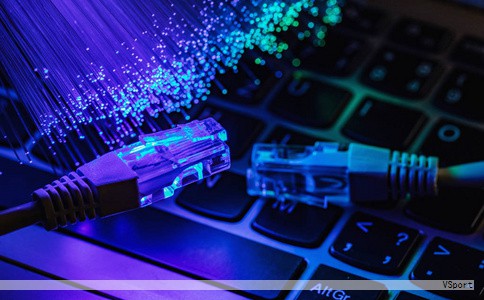 近期评估研究聚焦于 DeepEye 3D 电子胸腹腔镜，其光源前置与智能温控的主动除雾技术作为核心亮点。研究结果显示，结合前置光源和温控算法的成像系统在除雾性能上优于传统的软件除雾方案，同时有助于降低医疗机构的采购成本，并带来显著的经济和临床效益。