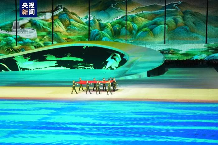 共赴青春之约：逐梦新时代的号角在南方天空回