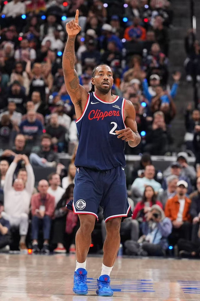 11届新秀得分王争霸战：小卡巴特勒欧文领跑榜单