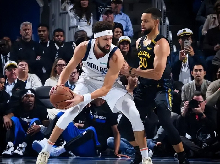 11届新秀得分王争霸战：小卡巴特勒欧文领跑榜单