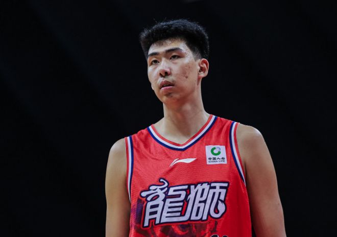 广厦客场双杀广州终结两连败 广州遭遇四连败